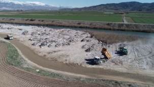 Her biri bir aparmanın enkazı! 