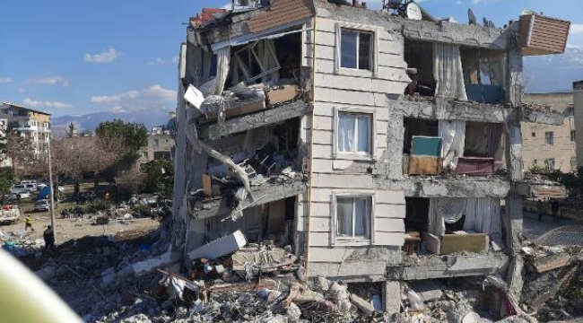 İki deprem, 11 şiddeti düzeyinde hasara yol açtı