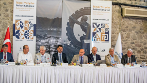 İktisat Kongresi deprem nedeniyle ertelendi