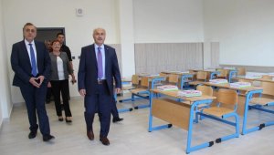 İzmir'de 128 çürük okuldan 35'i yeniden yapıldı