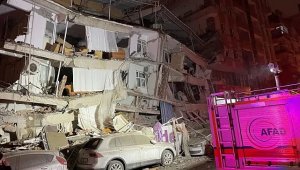 İzmir'den deprem bölgesine yardım ekipleri