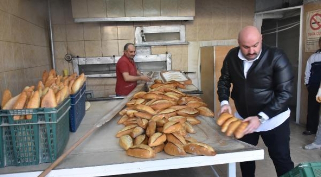 İzmirli fırıncılar depremzedeler için üretiyor! Her gün 50 bin ekmek