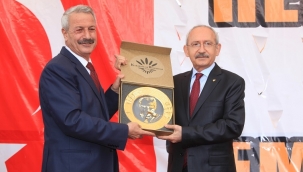 Karabağlar'ın ilk Belediye Başkanı vefat etti