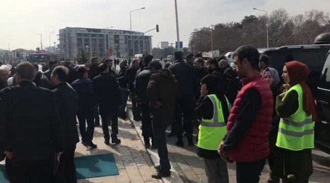 Malatya'da 5.6'lık deprem! Yıkılan binalar var