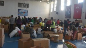 Öğretmenler depremzedeler için seferber oldu