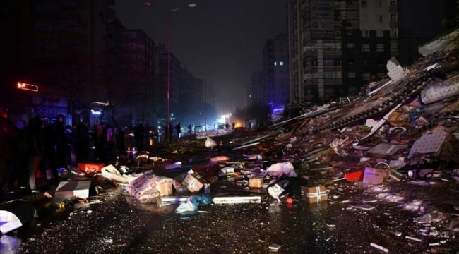 Ölü sayısı 1121'e yükseldi, yaralı 7 bin 634