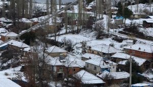 Turgutlu'nun kırsal mahalleleri beyaza büründü