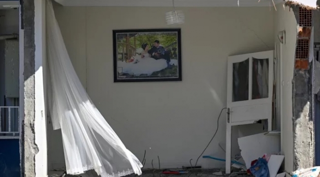 Uyarı var: "Hasarlı binalara girilmemesi büyük önem taşıyor"