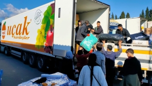 Yaş meyve sebze sektörü, Türkiye'nin yardımlarını deprem bölgesine taşıyor