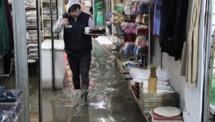 Yıllardır hep aynı! Kemeraltı'nı sel aldı