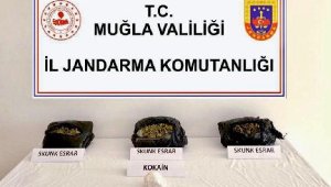 Yolcu otobüsünde uyuşturucu ele geçirildi