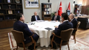 6'lı masanın dağılması dünya basınında