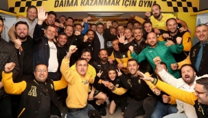 Aliağaspor FK, liderliğini sürdürdü