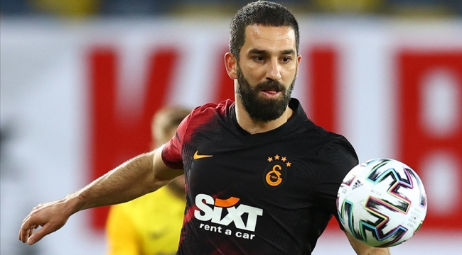 Arda Turan depremzedeler için Marmaris'te sahaya çıkacak