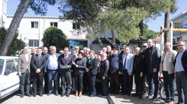 Bezircilioğlu: Foça'nın eski devlet hastanesi binasını sattırmayacağız
