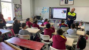 Bodrum'da jandarmadan okulda trafik eğitimi