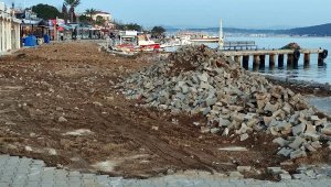 Cunda Adası sahil bandının düzenlenmesi için çalışma başlattı