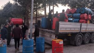 Denizli'deki meslek liseleri soba ve hijyen maddesi gönderdi