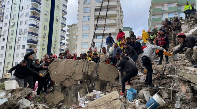 Depremde can kaybı sayısı 49 bin 589 oldu