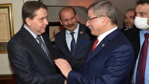 DSP'nin bakanı, CHP'nin başkanı, Davutoğlu'nun adayı