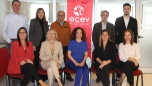 Ege Çağdaş Eğitim Vakfı'nda yeni yönetim kurulu göreve başladı