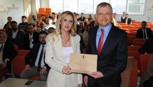 Ege Genç İşadamları Derneği'nde NATO ile ilişkiler değerlendirildi