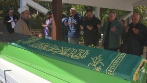 Fatma Girik'in annesi son yolculuğuna uğurlandı