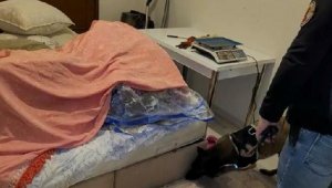 İzmir'de 44 kilo 600 gram esrar ele geçirildi