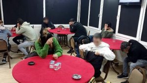 İzmir'de kumar operasyonu: 43 kişiye 174 bin TL ceza