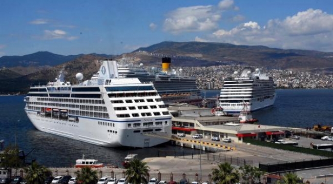 İzmir'e bu yıl 22 yolcu gemisi gelecek