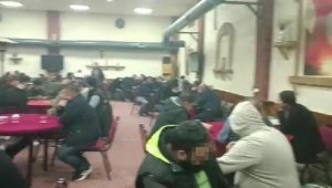 Jandarma mühürlüyor, onlar mührü kırıyor