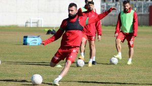 Karşıyaka'da Batuhan formayı kaptı