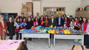 Kınık'taki öğrenciler depremzede çocuklara oyuncak gönderecek