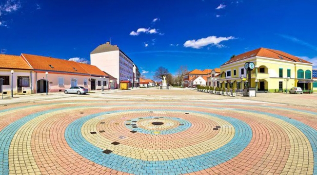 Kuşadası, 1 Nisan'da adını 'Dünyanın Merkezi'ne adını yazdırıyor