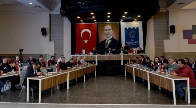 Kuşadası Belediye Başkanı Günel'in AKUT kararına meclisten destek