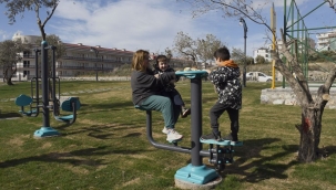 Kuşadası'nda çocuk parkları 24 saat güvenlik kamerasıyla izleniyor