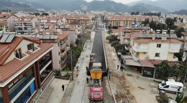 Marmaris'te belediyeden cadde ve sokakları yenileme çalışmaları