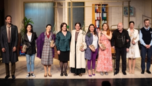 'Mor Şalvar' oyununun geliri depremzedelere