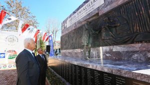 Muğla'da 'Sağlık Emekçileri Anıtı' açıldı