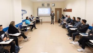 Öğrenciler elektrik piyasalarına hakim olacak