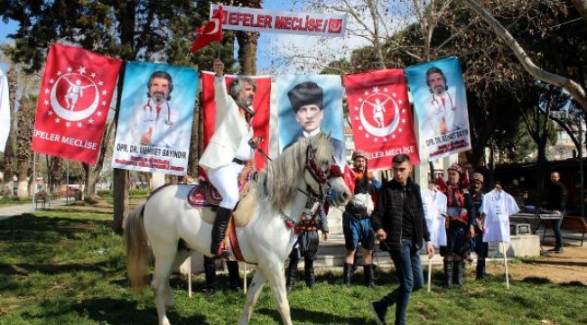 Opr. Dr. Mehmet Bayındır, ata binip bağımsız milletvekili adaylığını açıkladı