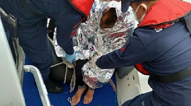 Yüzerek kaçmak istedi, az kalsın donuyordu