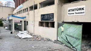 56 yıllık Atatürk Yüzme Havuzu yıkılıyor