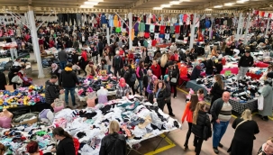 Aliağa Sosyete Pazarı açıldı! Her cuma giyim ve aksesuar satılacak