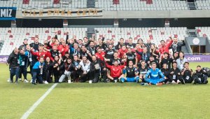 Altay, kurtuluş ateşini yaktı