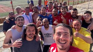 Ayvalıkgücü Play-Off'ta