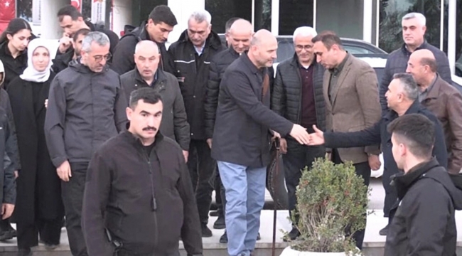 Bakan Soylu elindeki baston hakkında konuştu: 15 yaşımdan beri fıtığım var