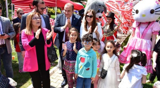 Balçova'da 23 Nisan'a özel çocuk şenliği