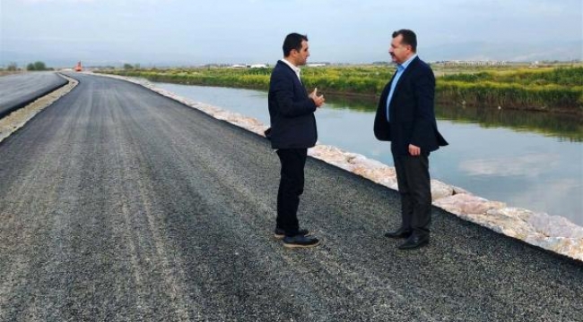 Balıkesir Büyükşehir Belediyesi, Ülkü Yolu'na sıcak asfalt döküyor