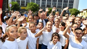 Başkan Soyer: "Size söz çocuklar! Yeniden baharlar gelecek…"